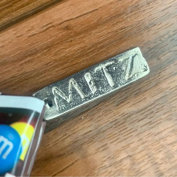 Mitz M&M Unique Hand Woven Clutch Handbag - Picture 9 of 11